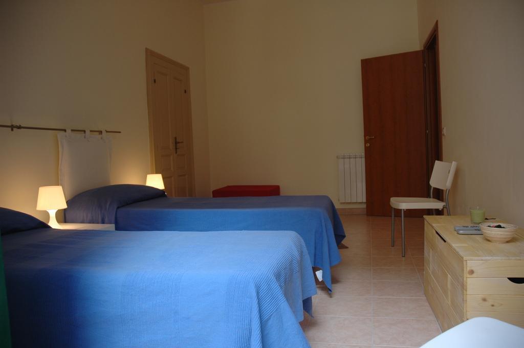 סירקוזה B&B Caravaggio Siracusa 200 Metres From Ortigia חדר תמונה